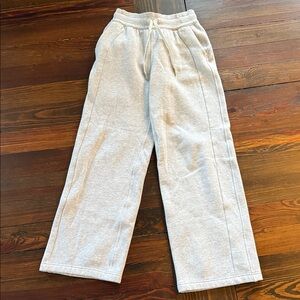 Lululemon Scuba Sweatpants-Womens xxs